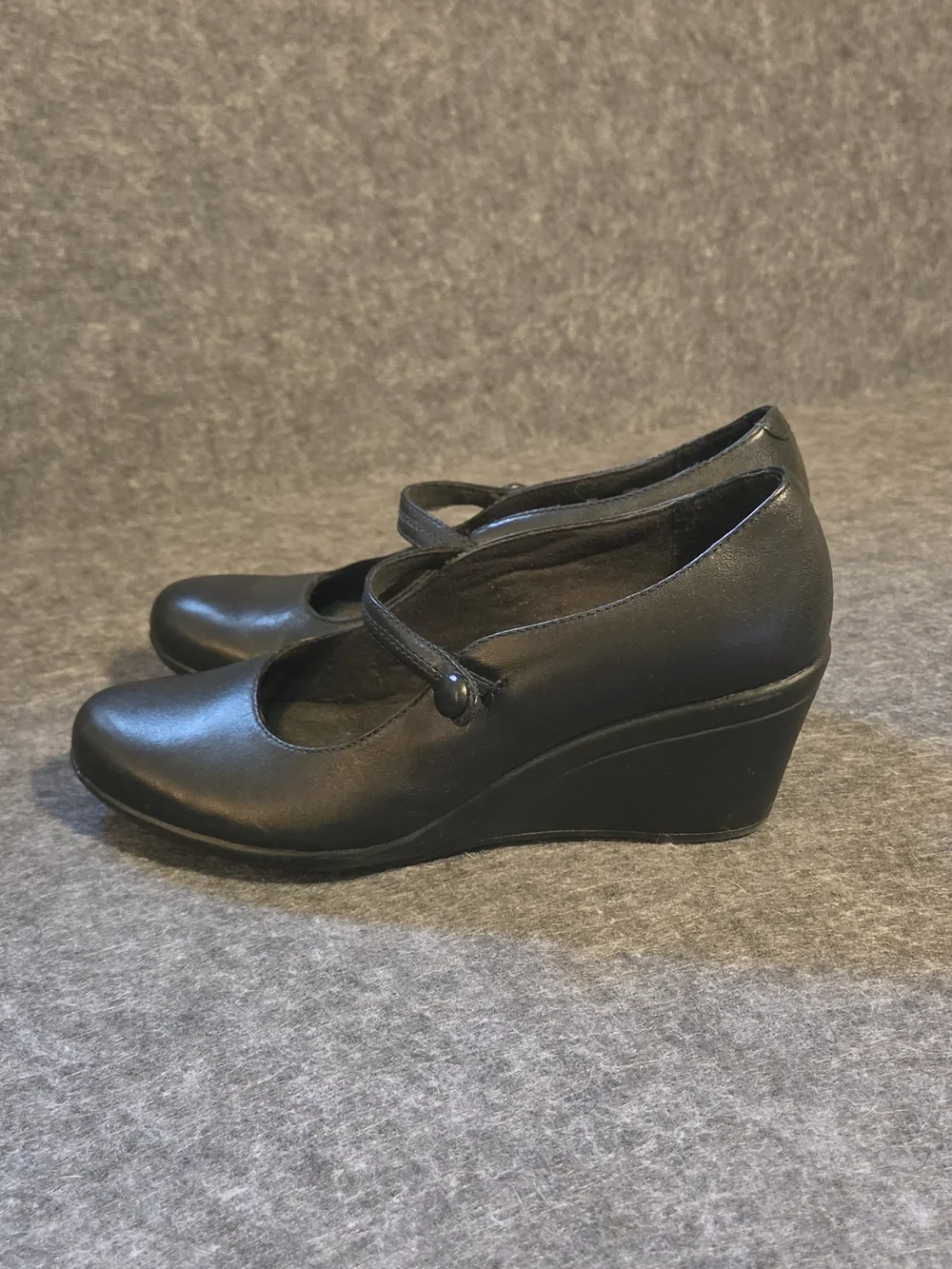 Clarks Black Mary Jane Wedge Pumps With Button Detail